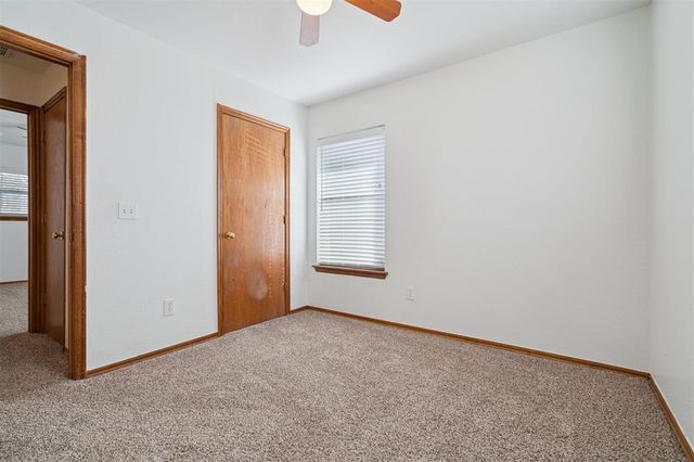 753 SW 4th Place, Moore, OK 73160