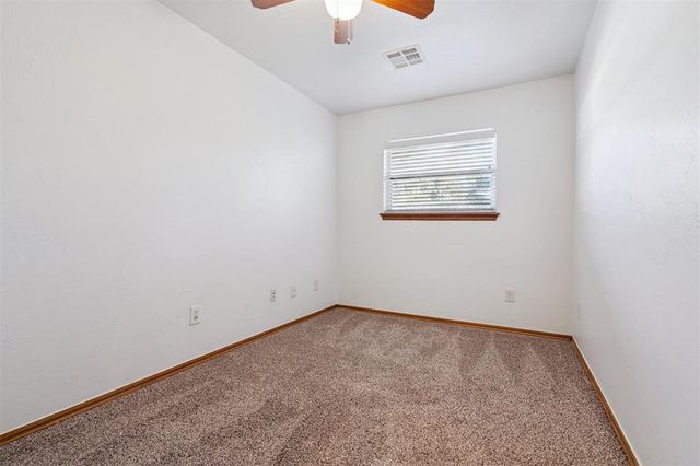 753 SW 4th Place, Moore, OK 73160