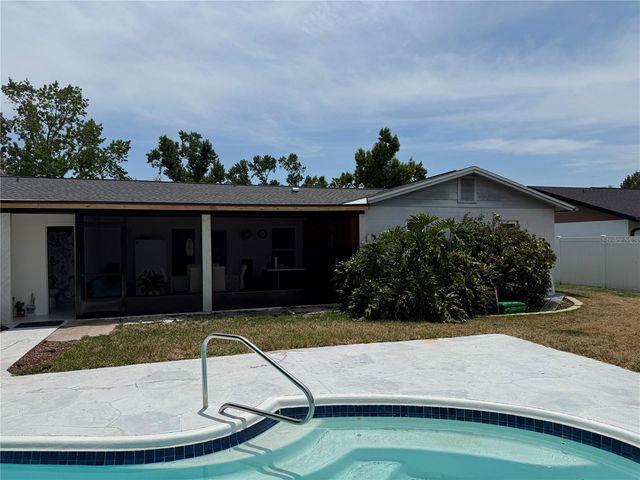 4313 HOLLOW HILL DRIVE, Tampa, FL 33624
