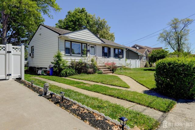 96 Willow Street, Carteret, NJ 07008