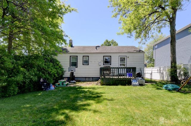 96 Willow Street, Carteret, NJ 07008