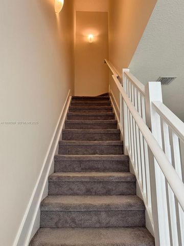 10445 NW 66th St 10445, Doral, FL 33178