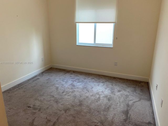 10445 NW 66th St 10445, Doral, FL 33178