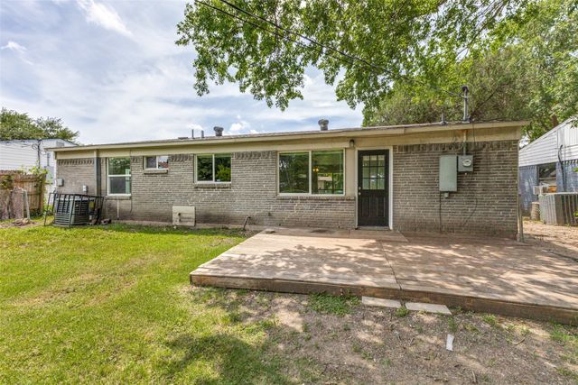 4518 Motley Drive, Mesquite, TX 75150