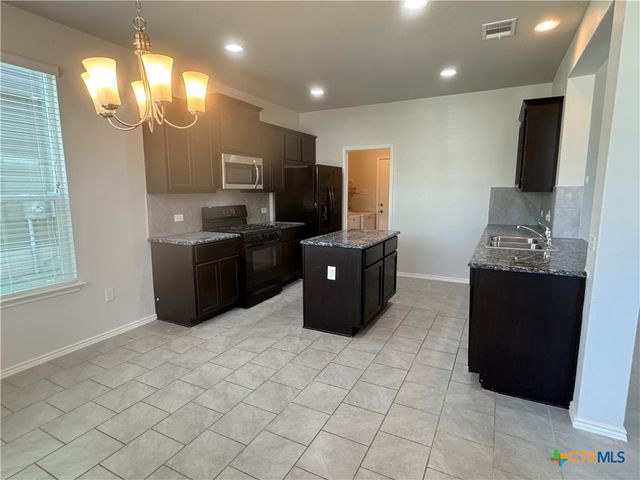 133 Flatland Trail, San Marcos, TX 78666