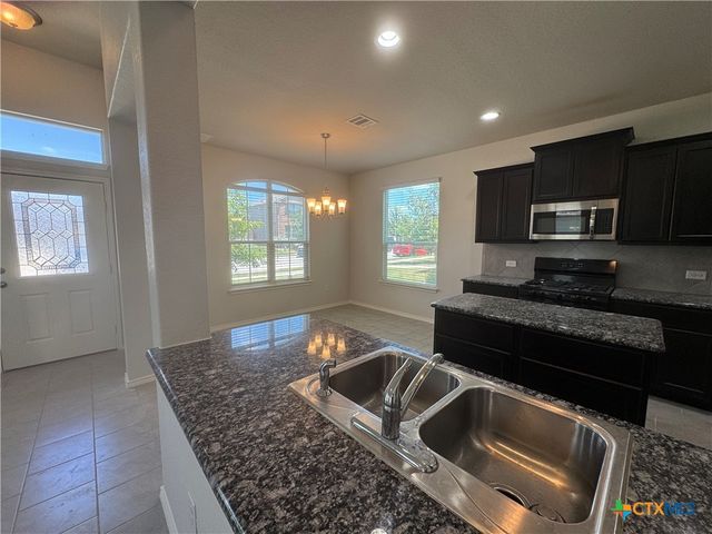 133 Flatland Trail, San Marcos, TX 78666