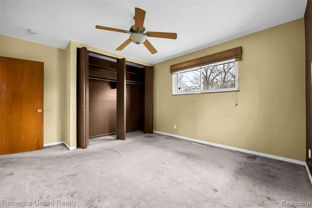 3450 Pershing Street, Wayne, MI 48184