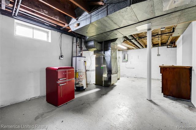 3450 Pershing Street, Wayne, MI 48184