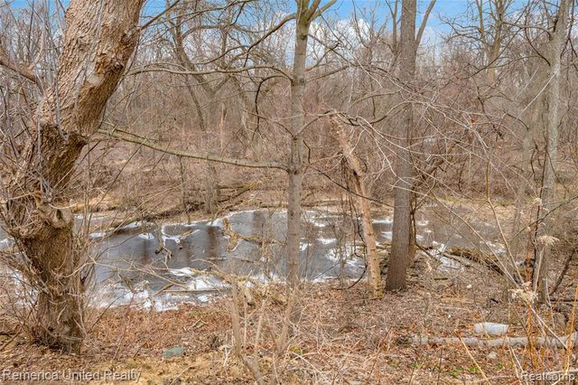 3450 Pershing Street, Wayne, MI 48184