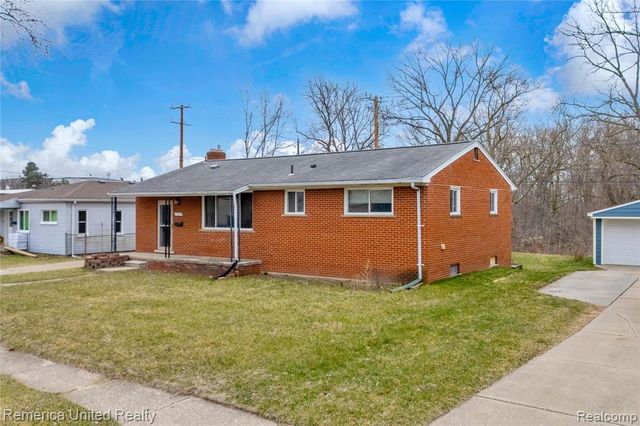 3450 Pershing Street, Wayne, MI 48184