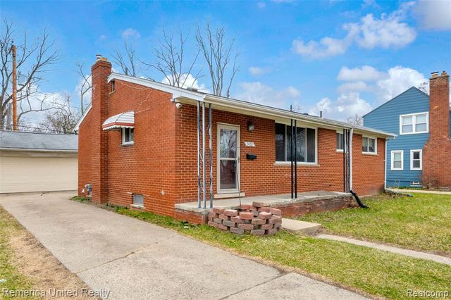 3450 Pershing Street, Wayne, MI 48184