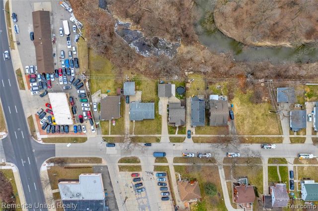 3450 Pershing Street, Wayne, MI 48184