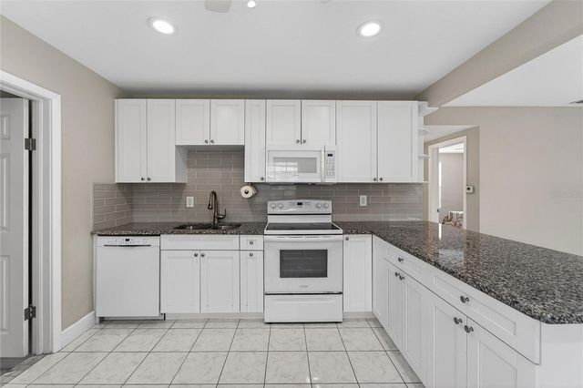 4945 36TH AVENUE N, St Petersburg, FL 33710