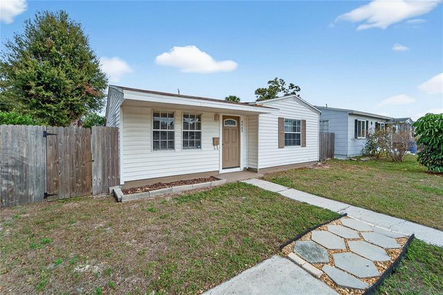 4945 36TH AVENUE N, St Petersburg, FL 33710