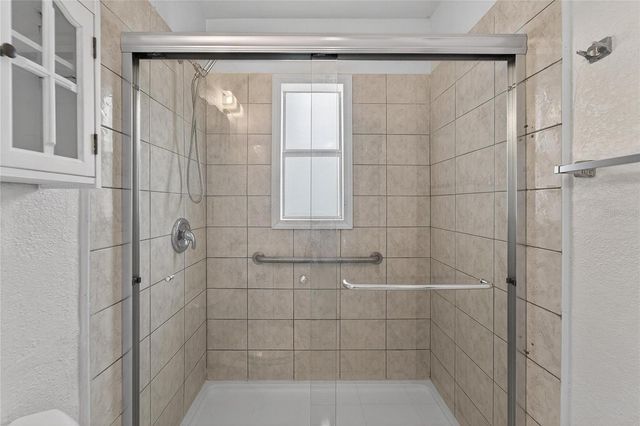 4945 36TH AVENUE N, St Petersburg, FL 33710