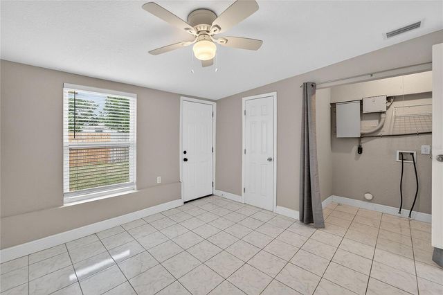 4945 36TH AVENUE N, St Petersburg, FL 33710