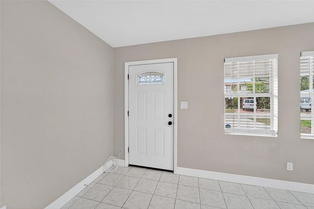 4945 36TH AVENUE N, St Petersburg, FL 33710