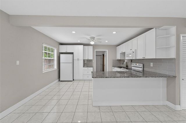 4945 36TH AVENUE N, St Petersburg, FL 33710