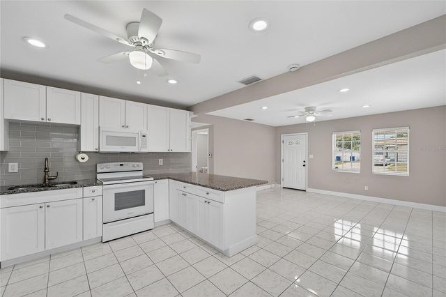 4945 36TH AVENUE N, St Petersburg, FL 33710