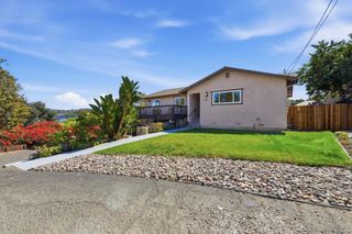 644 A Lado De Loma, Vista, CA 92083