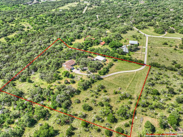 830 Palomino Lane, San Marcos, TX 78666