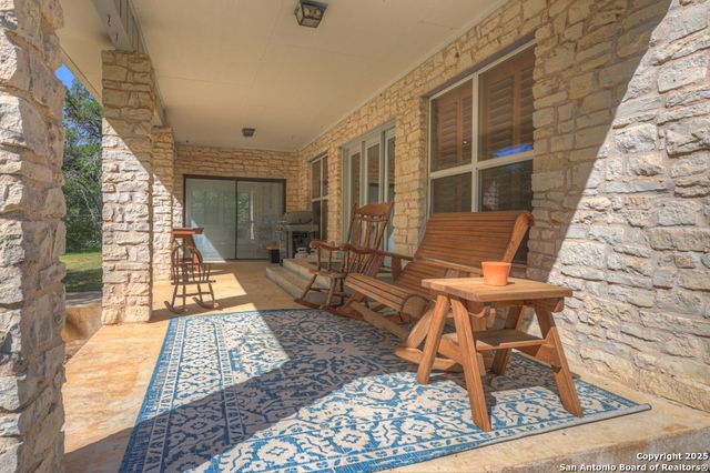 830 Palomino Lane, San Marcos, TX 78666