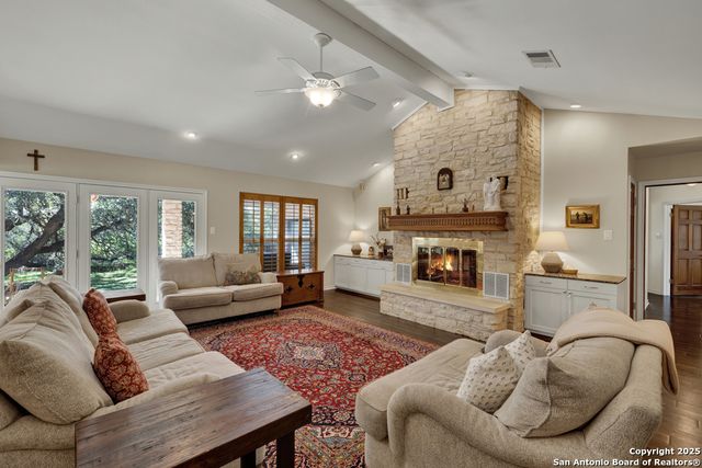 830 Palomino Lane, San Marcos, TX 78666