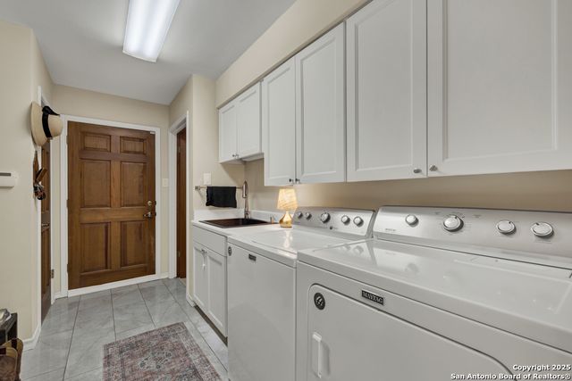 830 Palomino Lane, San Marcos, TX 78666