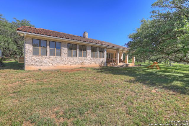 830 Palomino Lane, San Marcos, TX 78666
