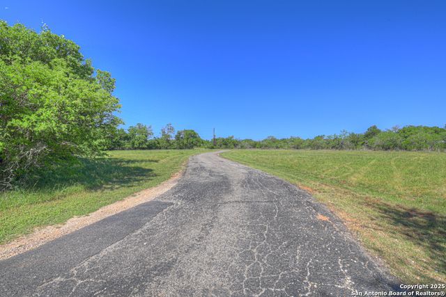 830 Palomino Lane, San Marcos, TX 78666