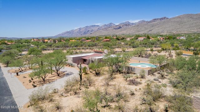 10881 E Camino Miramonte, Tucson, AZ 85749