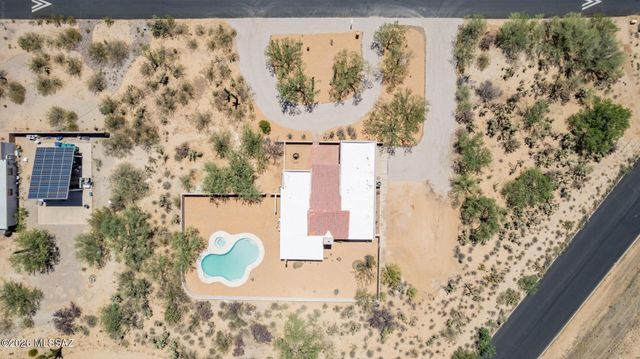 10881 E Camino Miramonte, Tucson, AZ 85749
