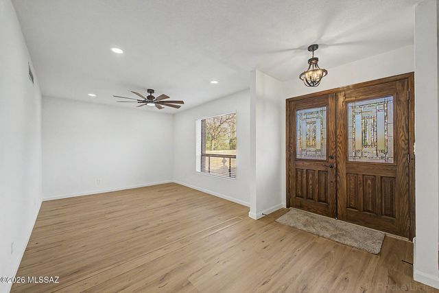 10881 E Camino Miramonte, Tucson, AZ 85749