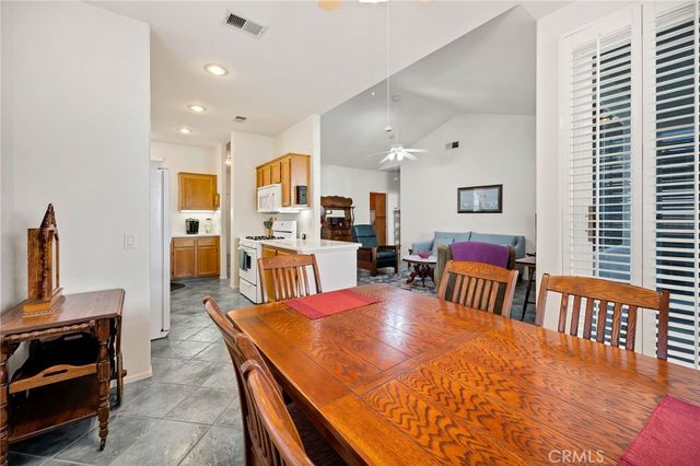 853 Camino De Oro, San Jacinto, CA 92583