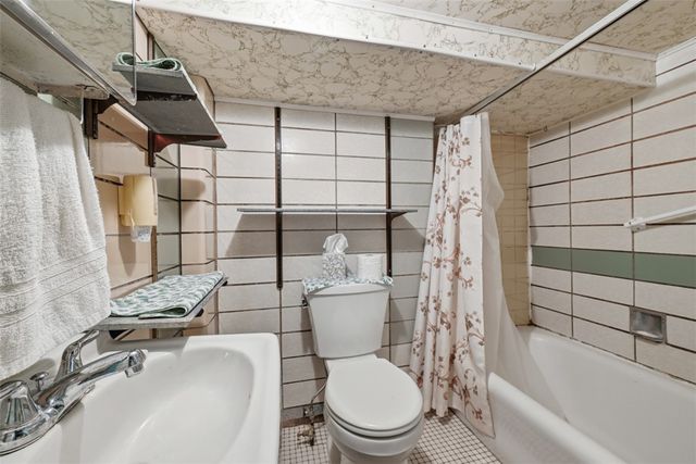 434 Cedarville St, Bloomfield, PA 15224