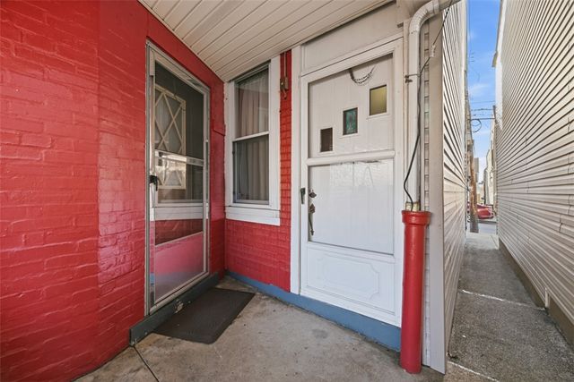 434 Cedarville St, Bloomfield, PA 15224