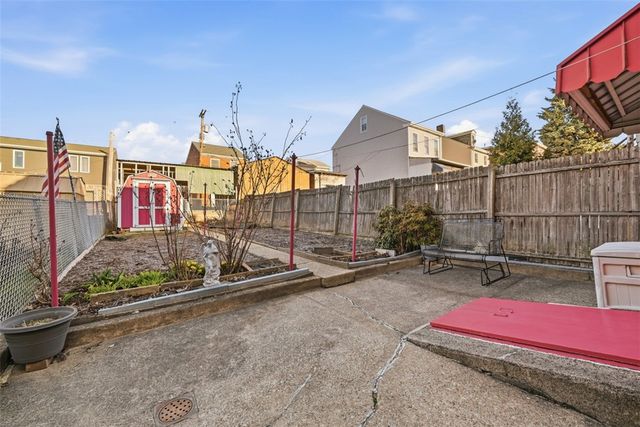 434 Cedarville St, Bloomfield, PA 15224