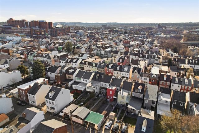 434 Cedarville St, Bloomfield, PA 15224