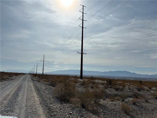 1610 North Higley Road, Pahrump, NV 89060
