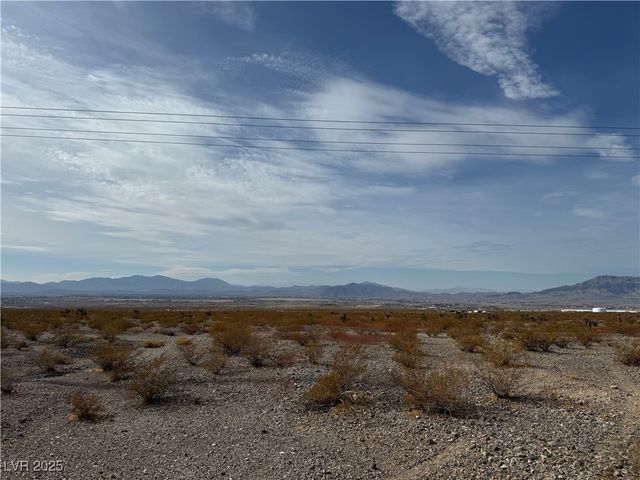 1610 North Higley Road, Pahrump, NV 89060