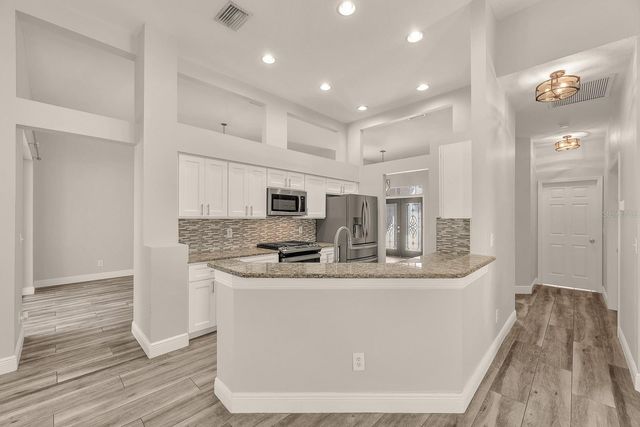 5849 HERONRISE CRESCENT DRIVE, Lithia, FL 33547