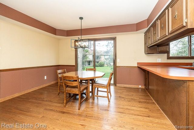 1020 Hidden Lane, Rochester Hills, MI 48309