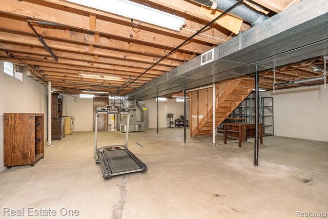 1020 Hidden Lane, Rochester Hills, MI 48309