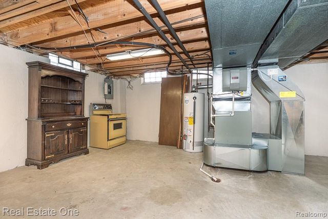 1020 Hidden Lane, Rochester Hills, MI 48309