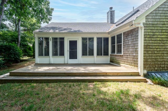 41 Eventide Lane, Hyannis, MA 02601
