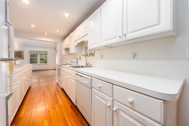 41 Eventide Lane, Hyannis, MA 02601