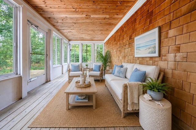 41 Eventide Lane, Hyannis, MA 02601