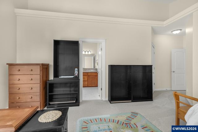 437 N 8th Pl, Carlton, OR 97111