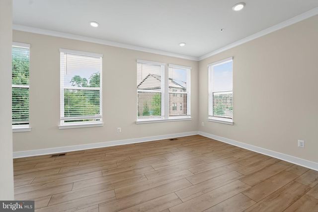 4341 LAPLATA AVE, Baltimore, MD 21211