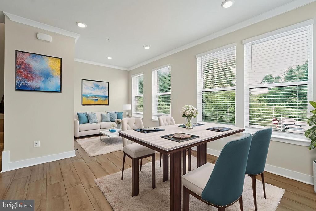 Image 17 of property listing at 4341 LAPLATA AVE, Baltimore, MD 21211